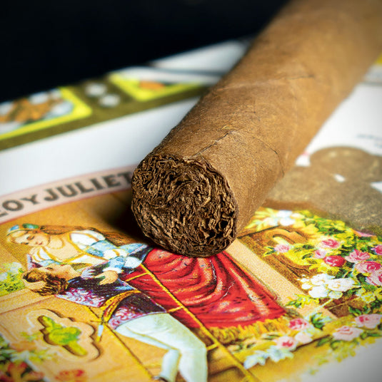 Romeo y Julieta Petit Julieta Cuban Cigar