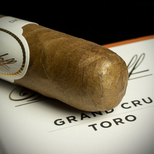 Davidoff Grand Cru Toro Cigar - Single