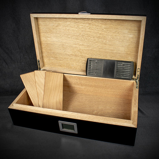 Humidor Cuban Flag Design - 30 - 40 Cigar Capacity