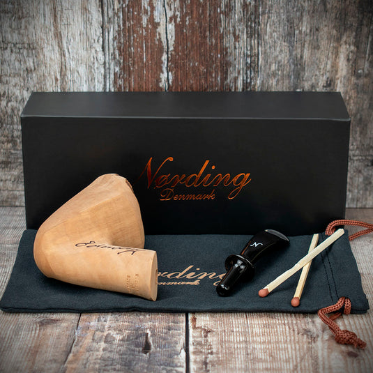 Erik Nording Signature Smooth Briar Pipe - No.15