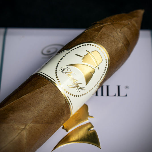 Single - Davidoff Winston Churchill The Traveller Belicoso Cigar
