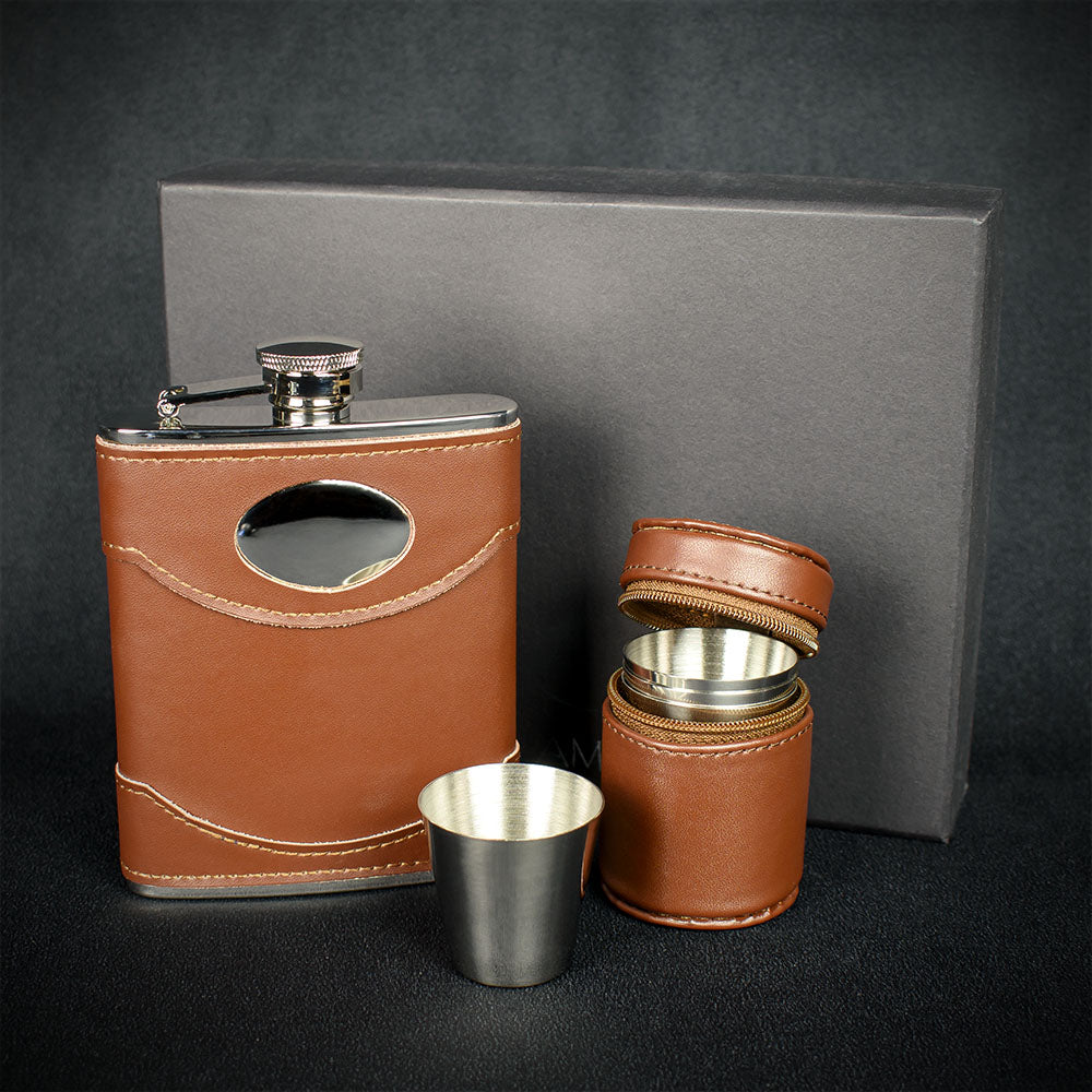 World's Best Montatore 6oz pelle Sintetica Hip Flask Marroncino