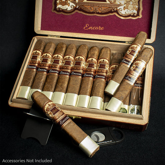 E.P. Carrillo Encore Majestic Robusto Cigar - Single