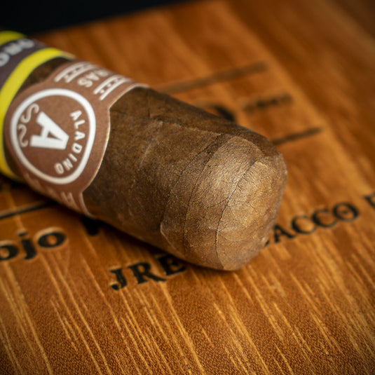 Aladino Corojo Reserva Robusto Cigars - Box of 20