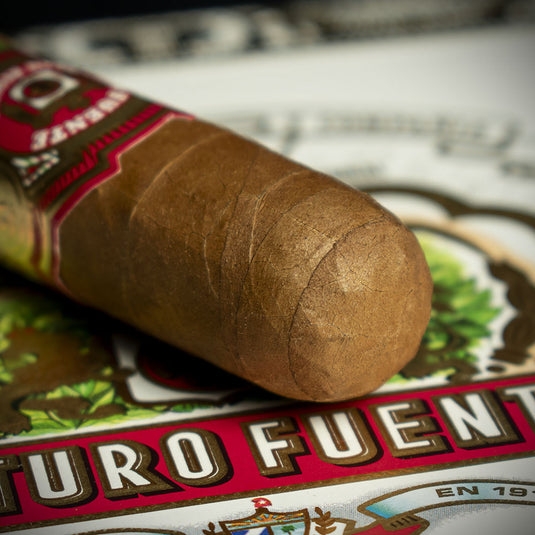 Arturo Fuente Double Chateau Fuente Cigar - Single
