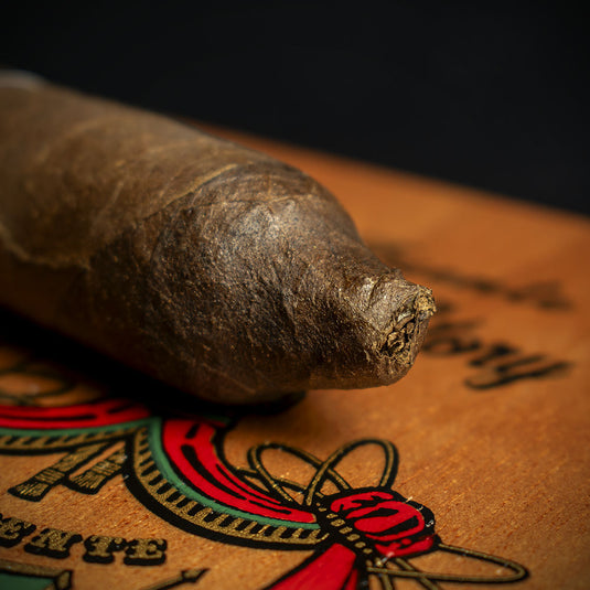 Arturo Fuente Hemingway Short Story Cigar - Single