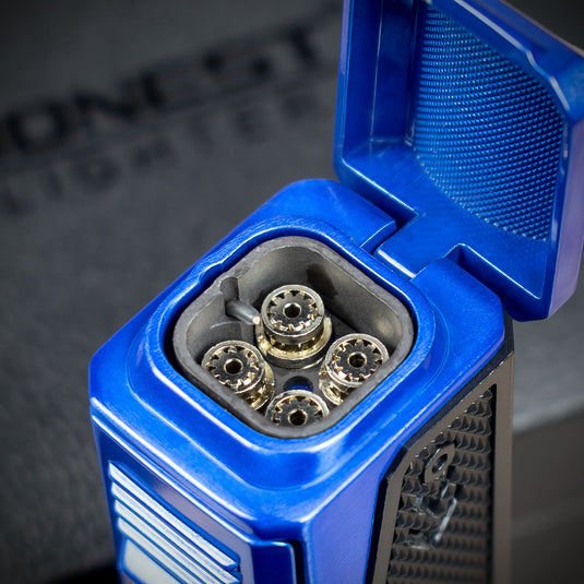 **DISC** Honest Shakespeare Cigar Lighter - Blue