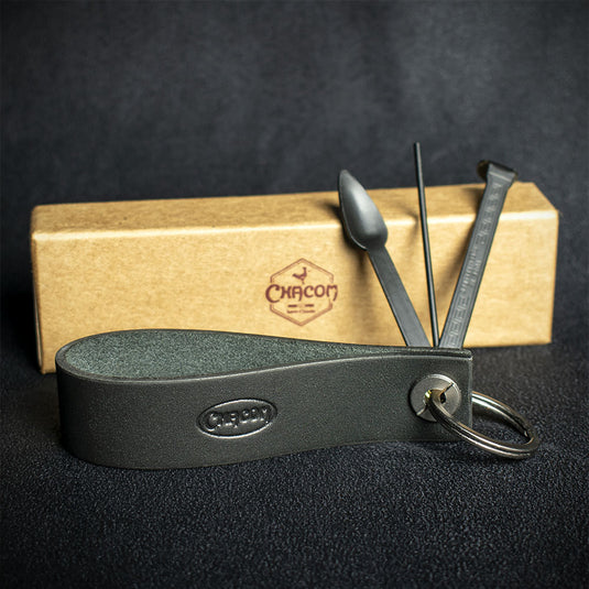 Chacom Pipe Tool & Rest - Black Leather