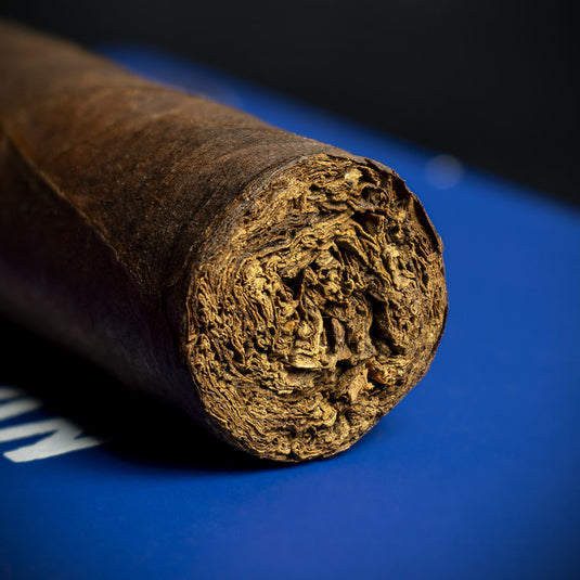 Charatan Nicaraguan Colorado Toro Cigar - Single