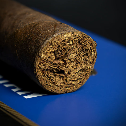 Charatan Nicaraguan Colorado Half Churchill Cigars - Box of 24