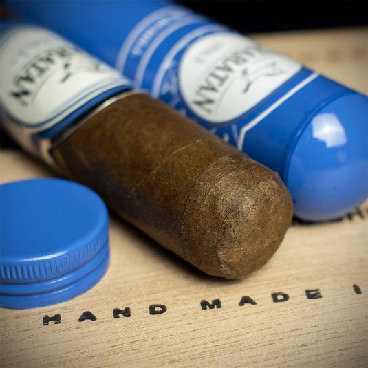 Charatan Tubed Churchill Cigar - Single