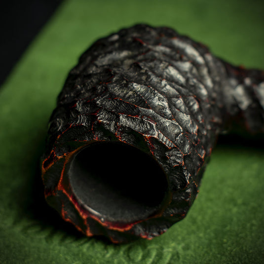 Peterson of Dublin Rusticated Pub Briar Smoking Pipe - Large Billiard