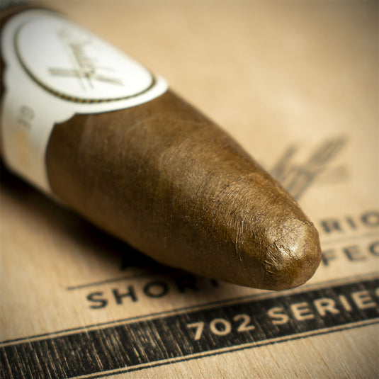 Davidoff 702 Series Aniversario Short Perfecto Cigar - Single