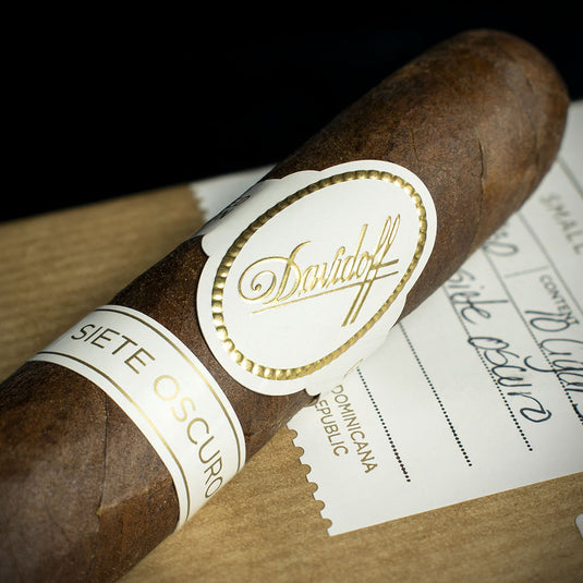 Davidoff Siete Oscuro Limited Edition 2021 Toro Cigar - Single