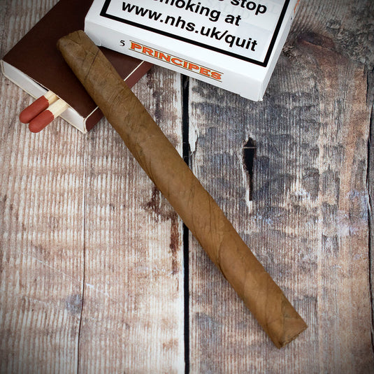 La Aurora Principes Chicos Blond Vanilla Cigars - Pack of 5