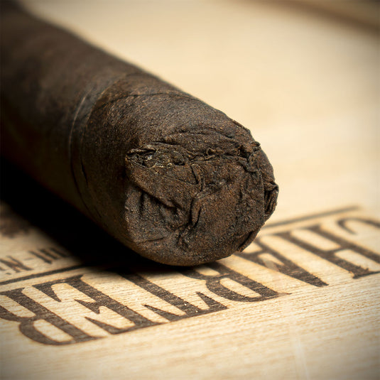Foundation Cigars Charter Oak Connecticut Broadleaf Lonsdale