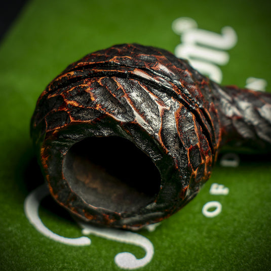 Peterson of Dublin Junior Rusticated Briar Smoking Pipe - Squat Rhodesian