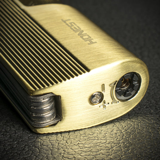 Honest Penryn Pipe Lighter - Gold