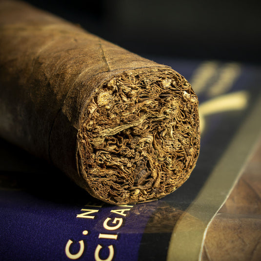 Single - Quorum Classic Double Gordo Cigar