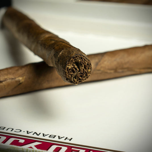 Romeo y Julieta Mini Cuban Cigarillos - 20pk