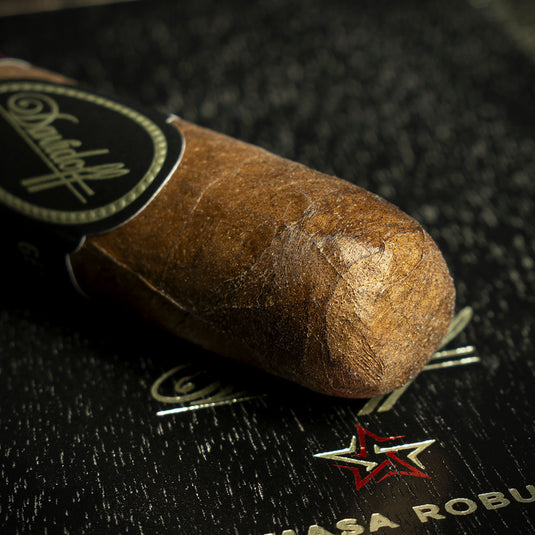 Box of 12 - Davidoff Yamasa Robusto Cigars