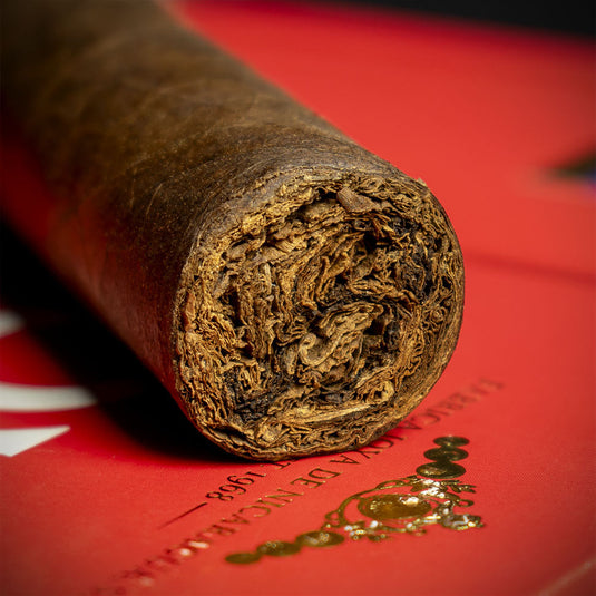 Joya de Nicaragua Red Robusto Cigar - Single