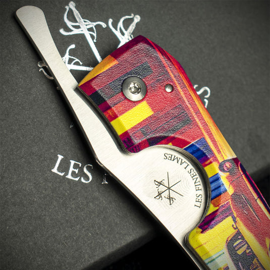 Les Fines Lames Le Petit Cigar Cutter & Knife - Havana Streets - Almendron