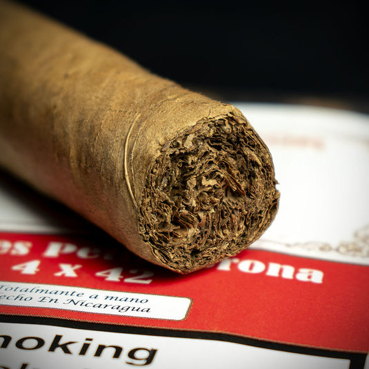 Conquistador Tres Petit Corona Cigar