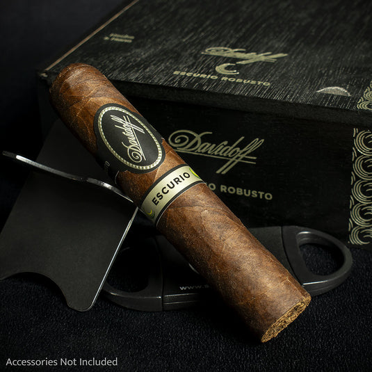 Single - Davidoff Escurio Robusto Cigar