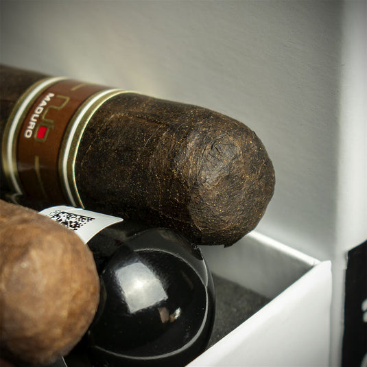 Nub Tubos Selection Cigars Sampler - Box of 4