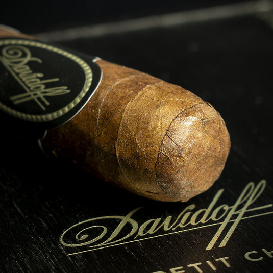 Box of 14 - Davidoff Yamasa Petit Churchill Cigar