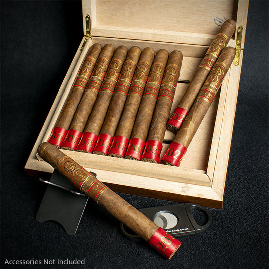 Oliva Serie V Melanio Edición Año 2022 Limited Edition Cigar - Single