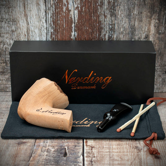 Erik Nording Signature Smooth Briar Pipe - No.10