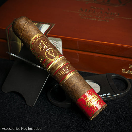 Oliva Serie V Melanio Robusto Extra LE 2025 -Single