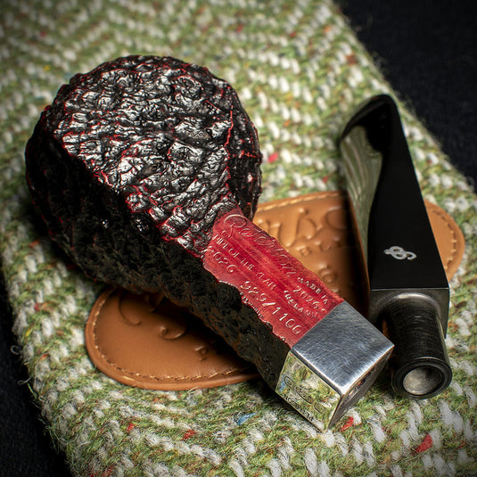Peterson Of Dublin Pipe of the Year 2026 - Cobble Bulldog 929/1100