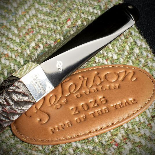 Peterson Of Dublin Pipe of the Year 2026 - Rusticated Bulldog 840/1100