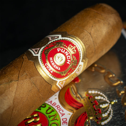 Punch Triunfos Linea Retro Cuban Cigar - Tin of 5