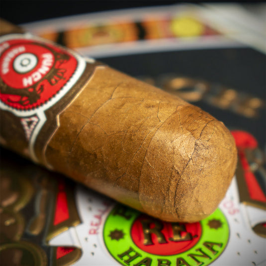 Punch Triunfos Linea Retro Cuban Cigar - Tin of 5