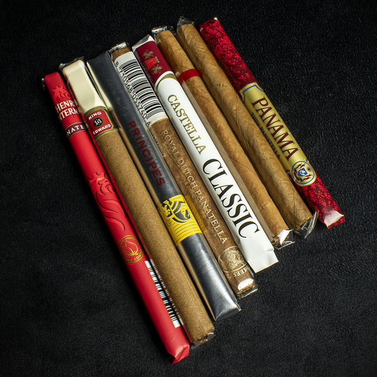 Timeless Classics - 8 Cigar Sampler Pack Christmas Edition