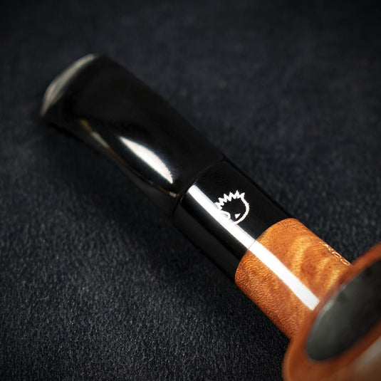 Falcon Coolway - Shape No.24 Briar Pipe
