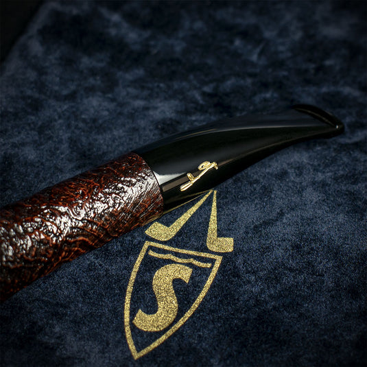 Savinelli Autograph (Limited Edition) Freestyle Panel Sandblast 01 - 6mm Briar Pipe