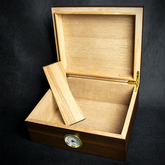 Sikarlan Walnut Finish Humidor - 50 Cigar Capacity