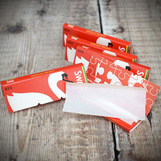 Swan Rolling Papers Regular Red - 5 Packs