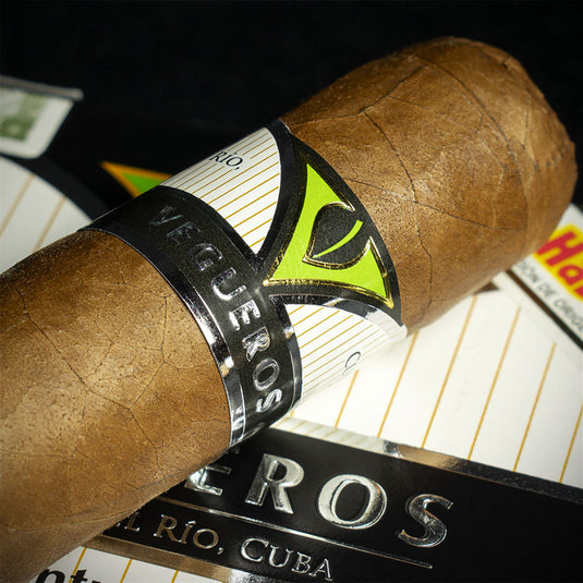 Vegueros Centrogordos Cuban Cigars - Pack of 4