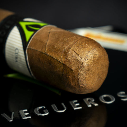 Vegueros Centrogordos Cuban Cigars - Tin of 16