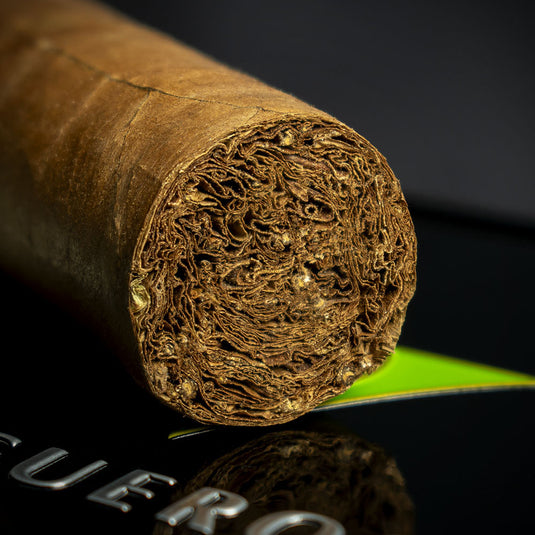 Vegueros Centrogordos Cuban Cigars - Tin of 16