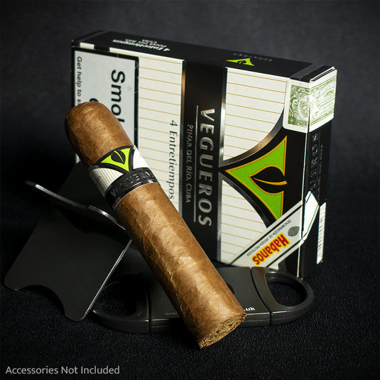 Vegueros Entretiempos Cuban Cigars - Pack of 4