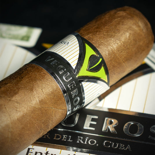 Vegueros Centrofinos Cuban Cigars - Tin of 16