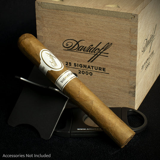 Box of 25 - Davidoff Signature 2000 Cigar