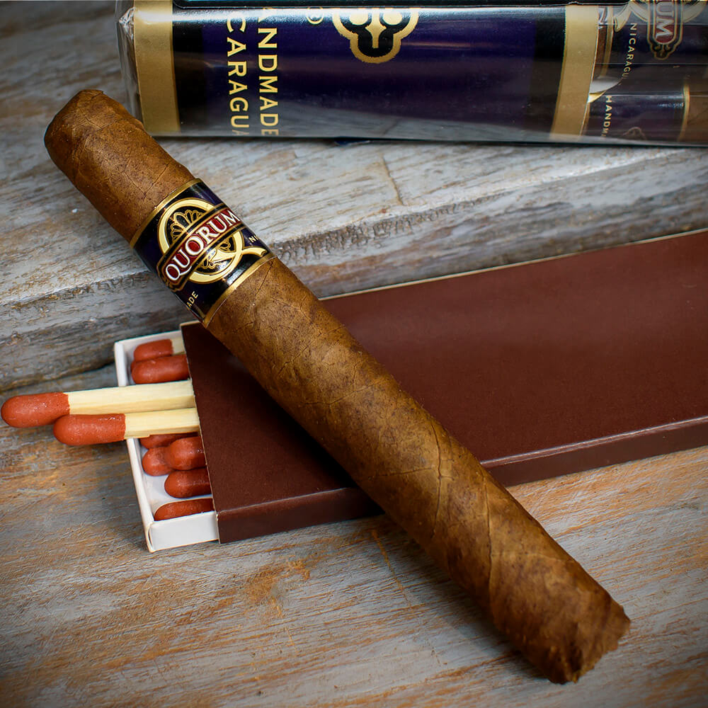 Quorum Tres Petit Corona Classic Cigar - Single - Smoke-King